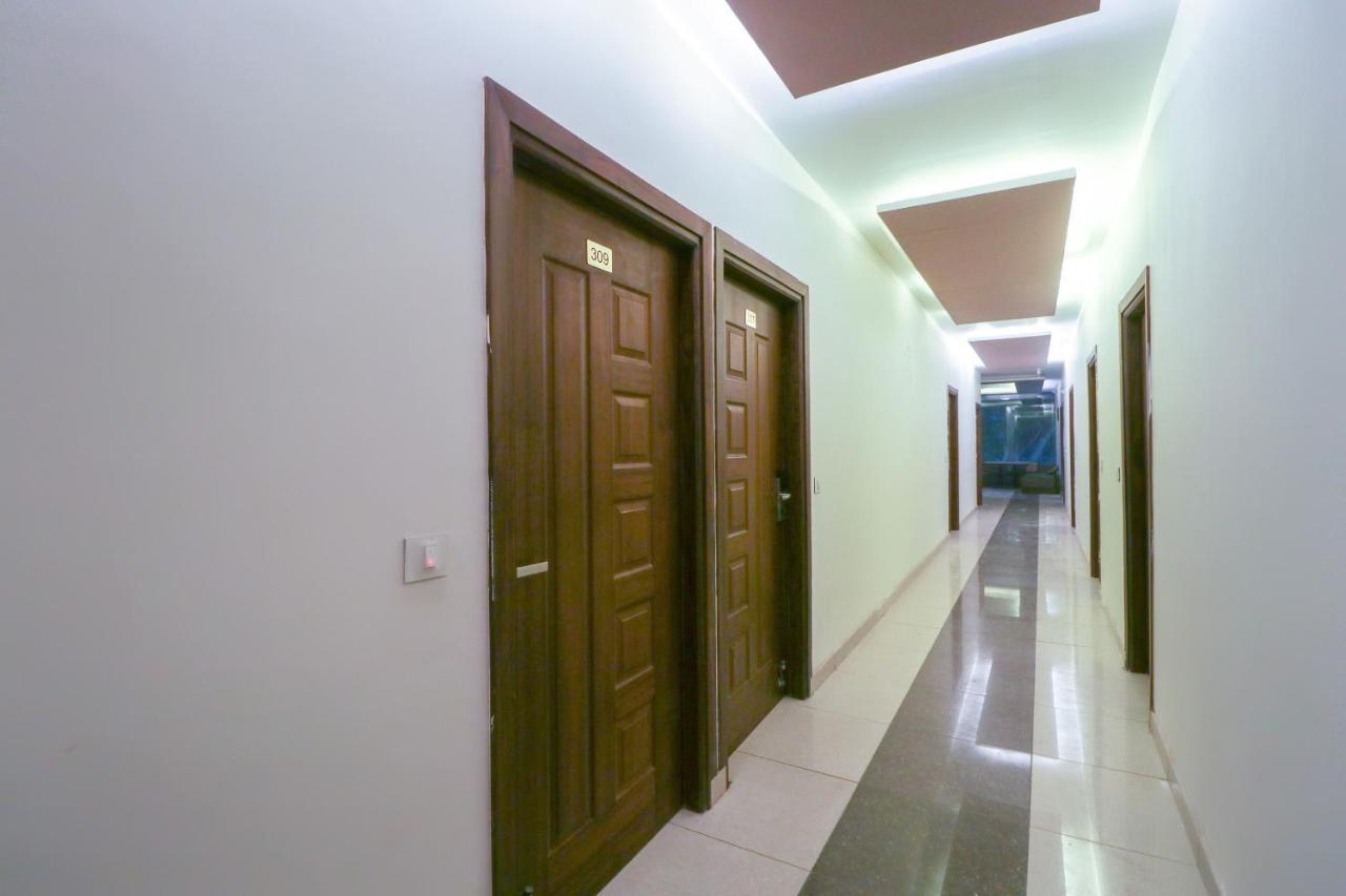 Townhouse 765 The Grace Hotel Patiāla Kültér fotó
