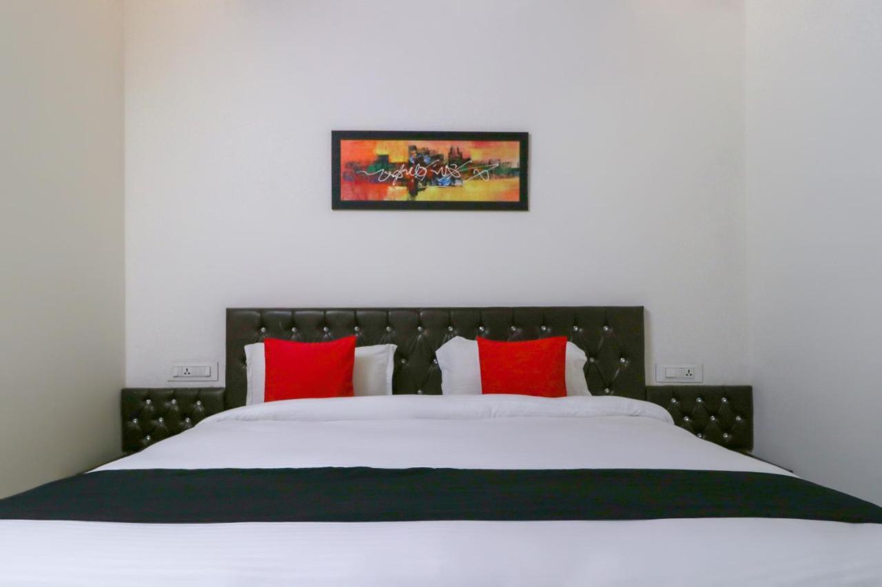 Townhouse 765 The Grace Hotel Patiāla Kültér fotó